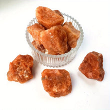 Natural Sunstone Raw Crystal Stone for Home Decoration and Aromatherapy